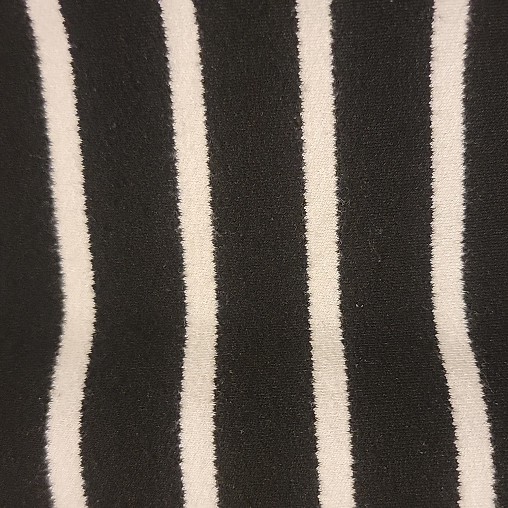 LuLaRoe Long Sleeve Top Size Lareg Black And White Stripes - Picture 6 of 6